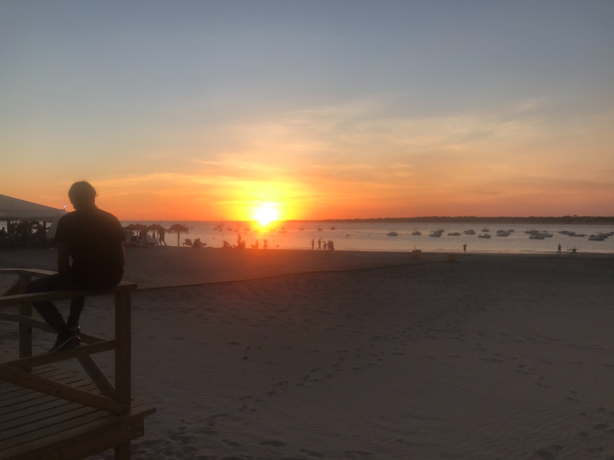 Atardecer en la playa de Sanlúcar de Barrameda